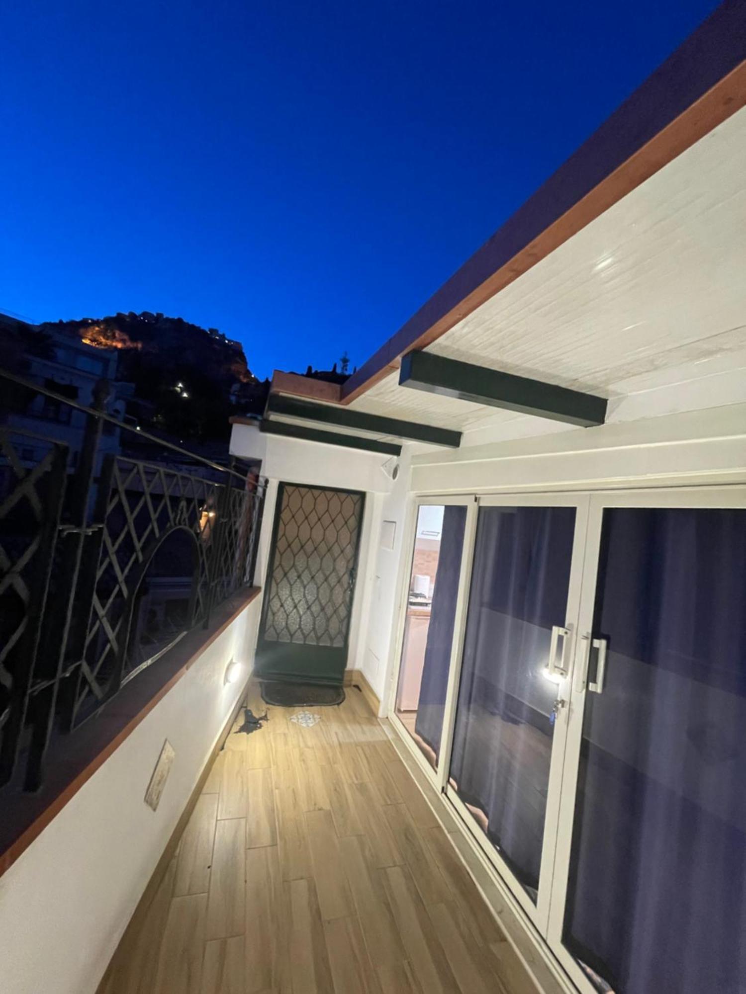 Taormina'S Sun Apartment المظهر الخارجي الصورة