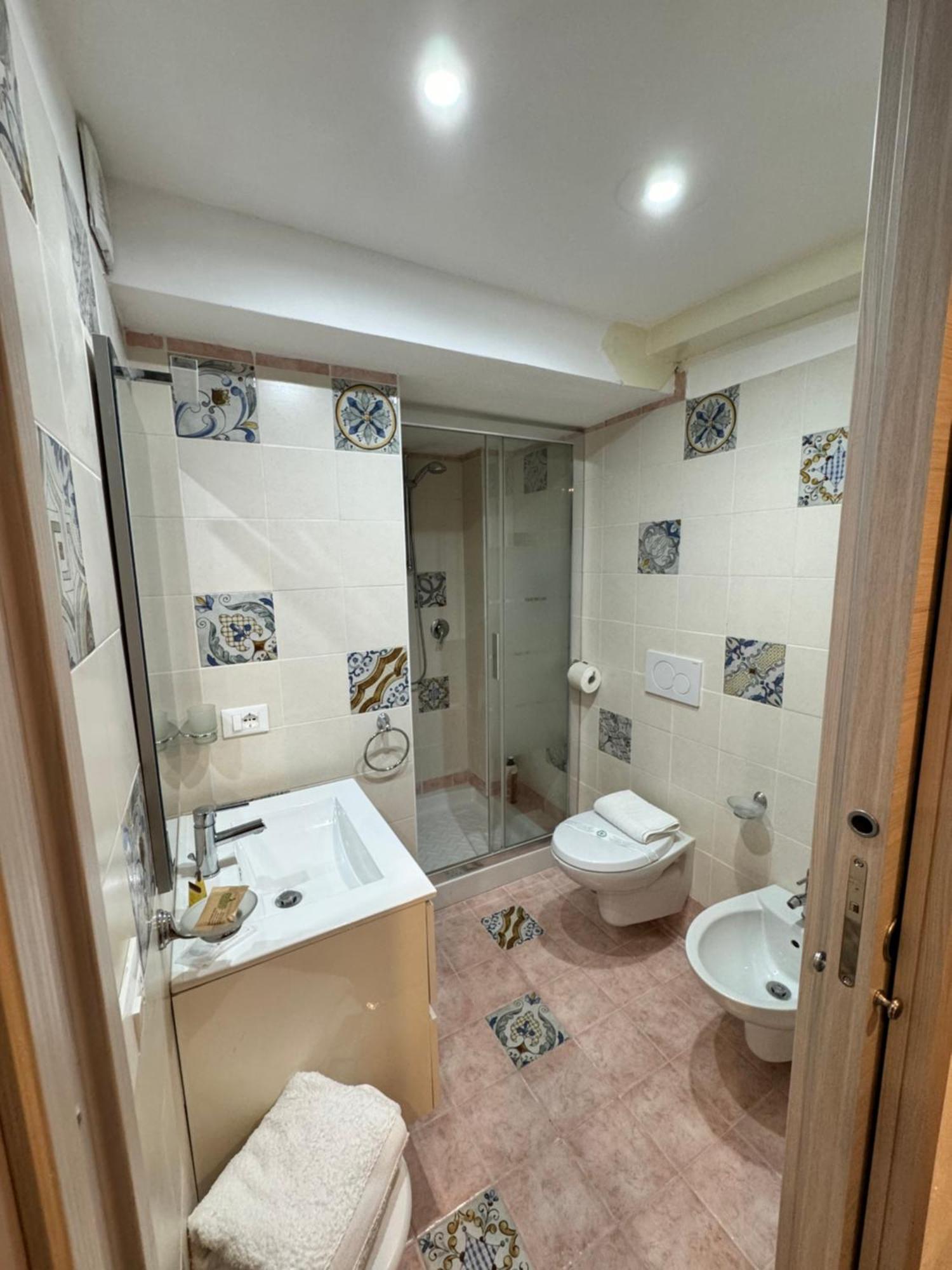 Taormina'S Sun Apartment المظهر الخارجي الصورة