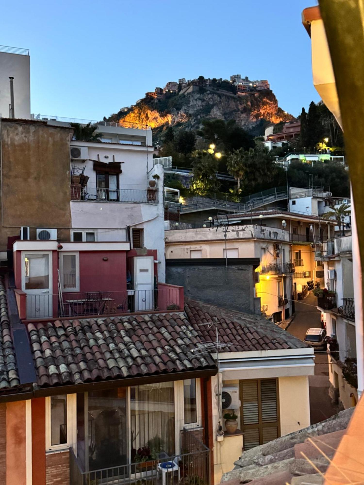 Taormina'S Sun Apartment المظهر الخارجي الصورة