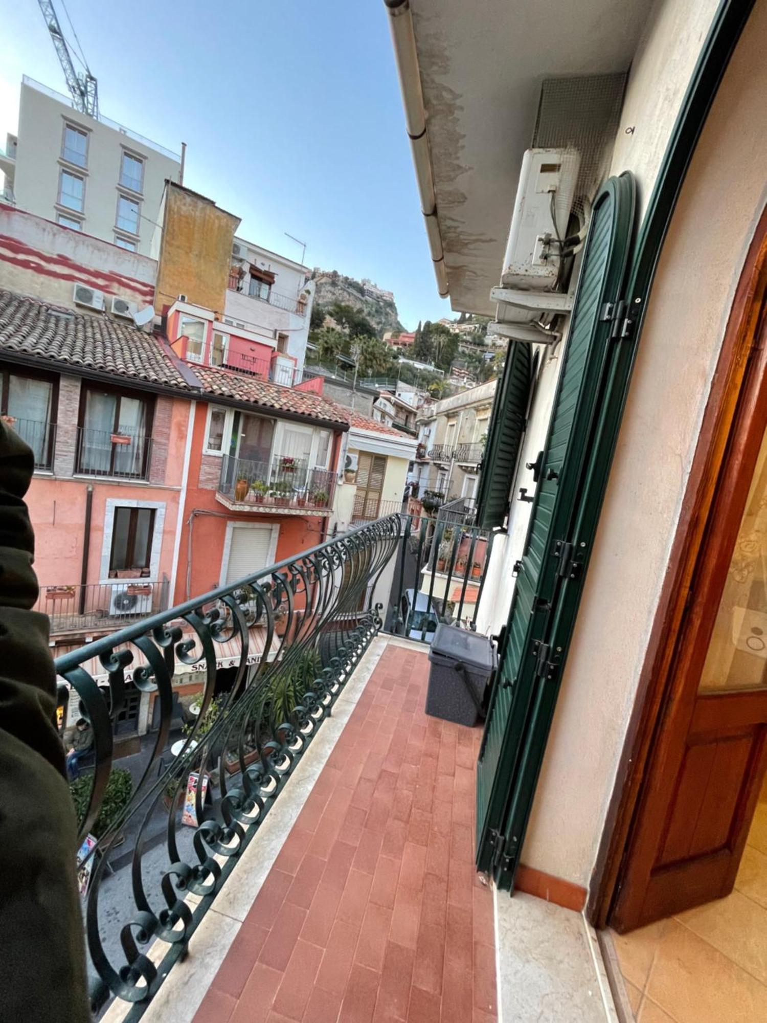 Taormina'S Sun Apartment المظهر الخارجي الصورة