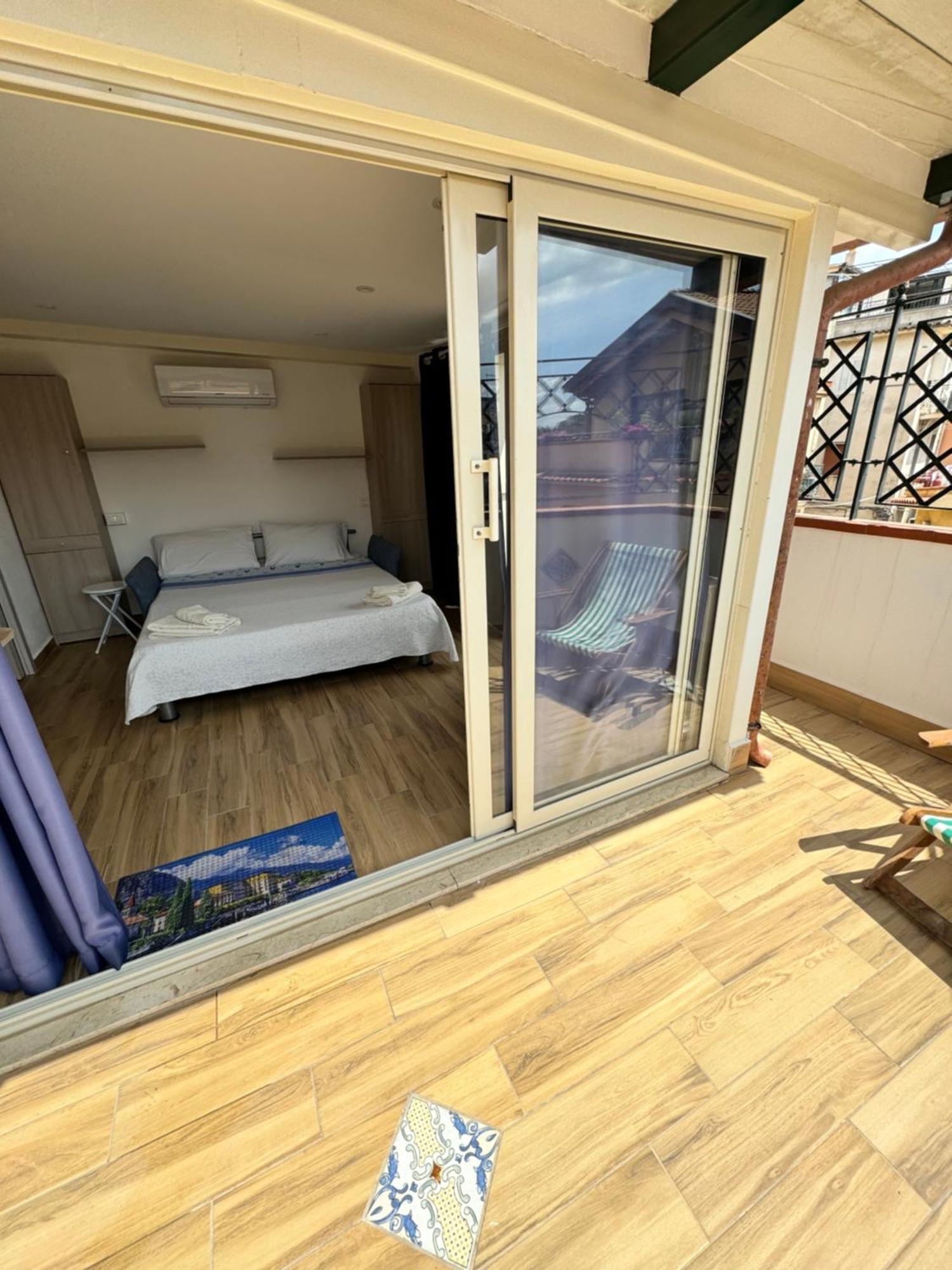 Taormina'S Sun Apartment المظهر الخارجي الصورة