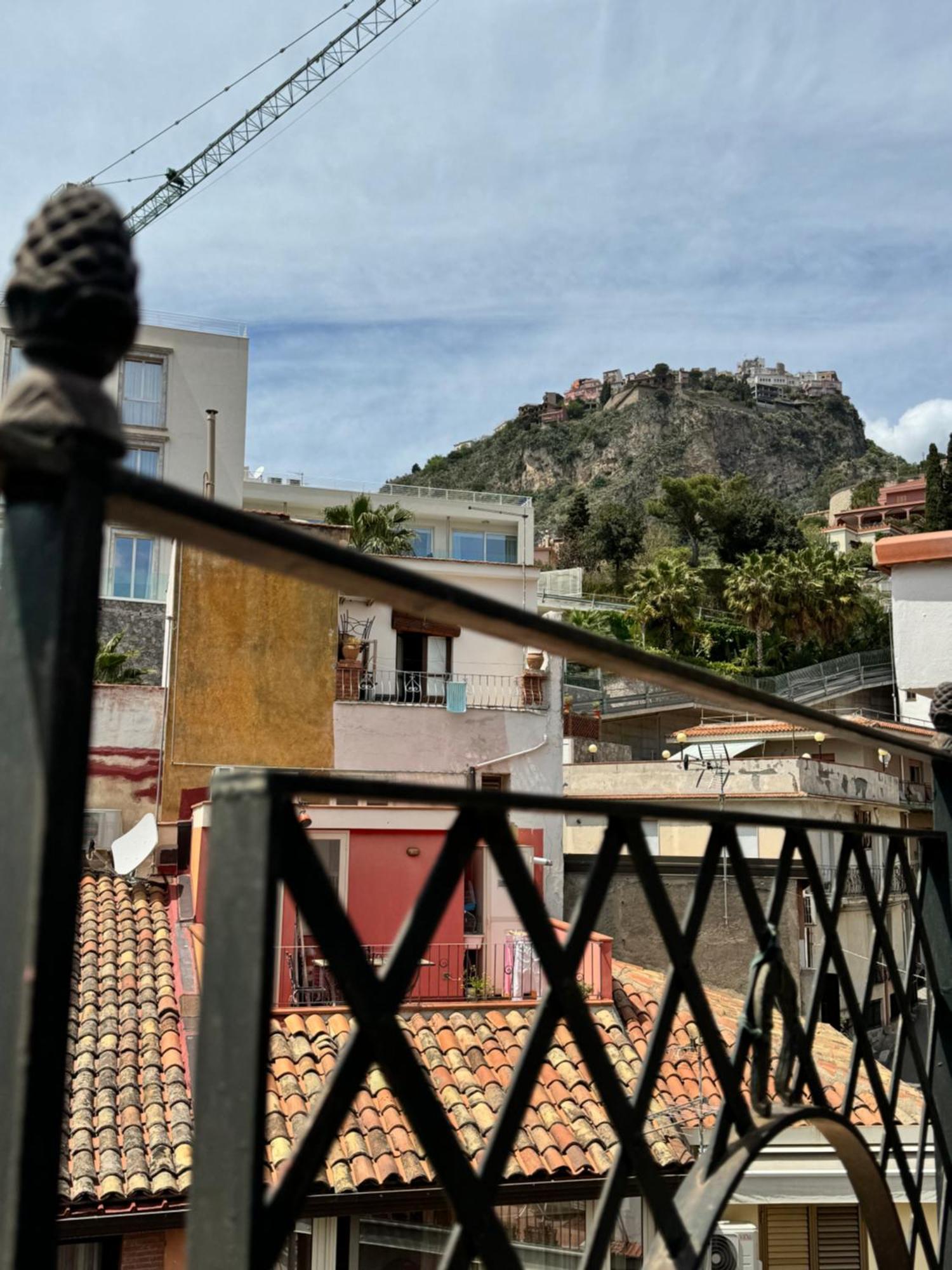 Taormina'S Sun Apartment المظهر الخارجي الصورة