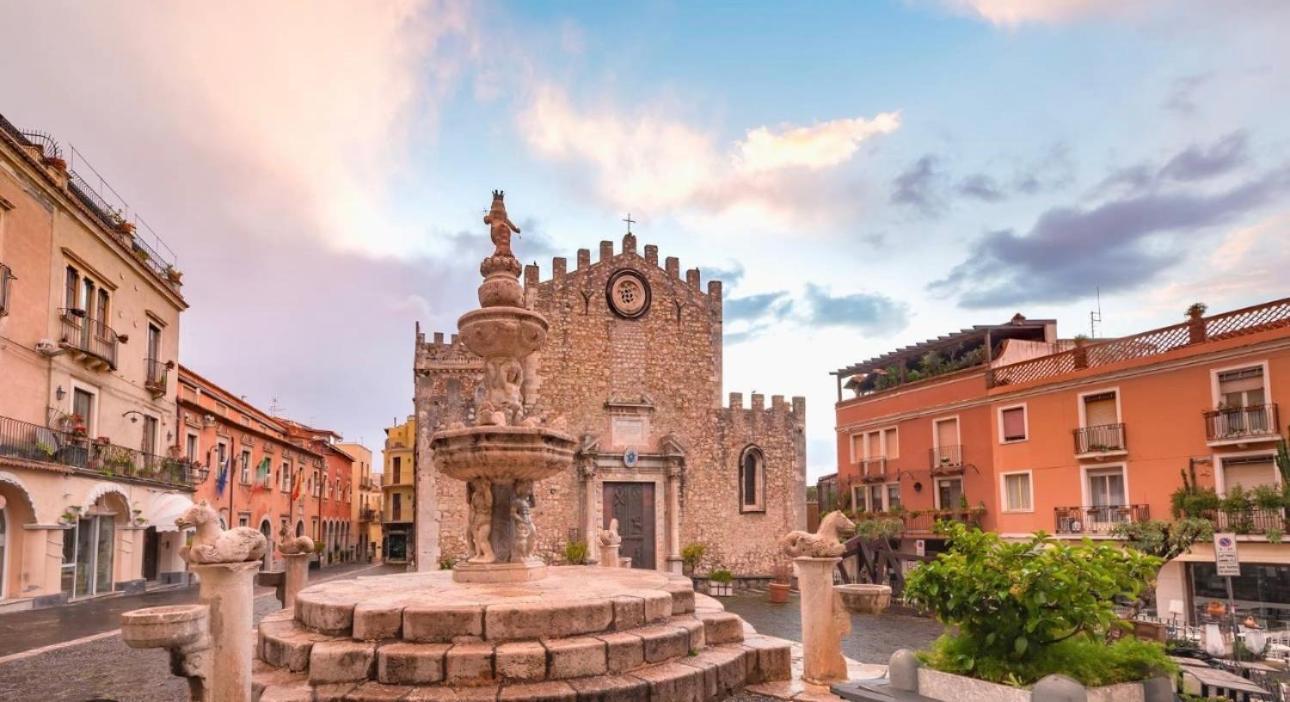 Taormina'S Sun Apartment المظهر الخارجي الصورة